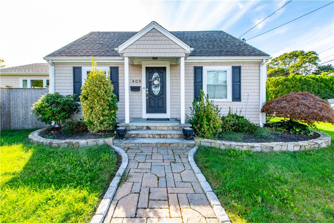 409 Metacom Avenue
