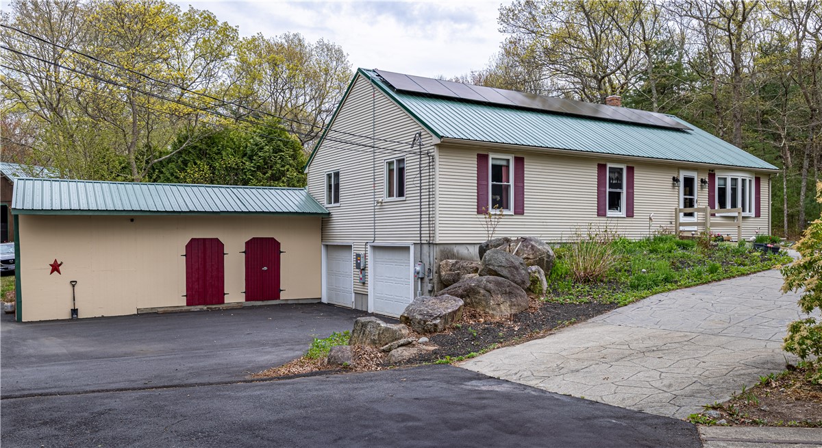 956 Reynolds Road