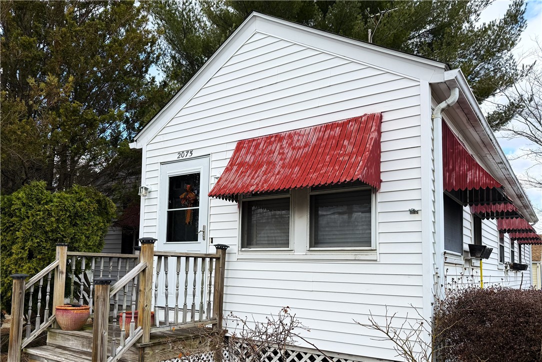 2075 Mineral Spring Avenue