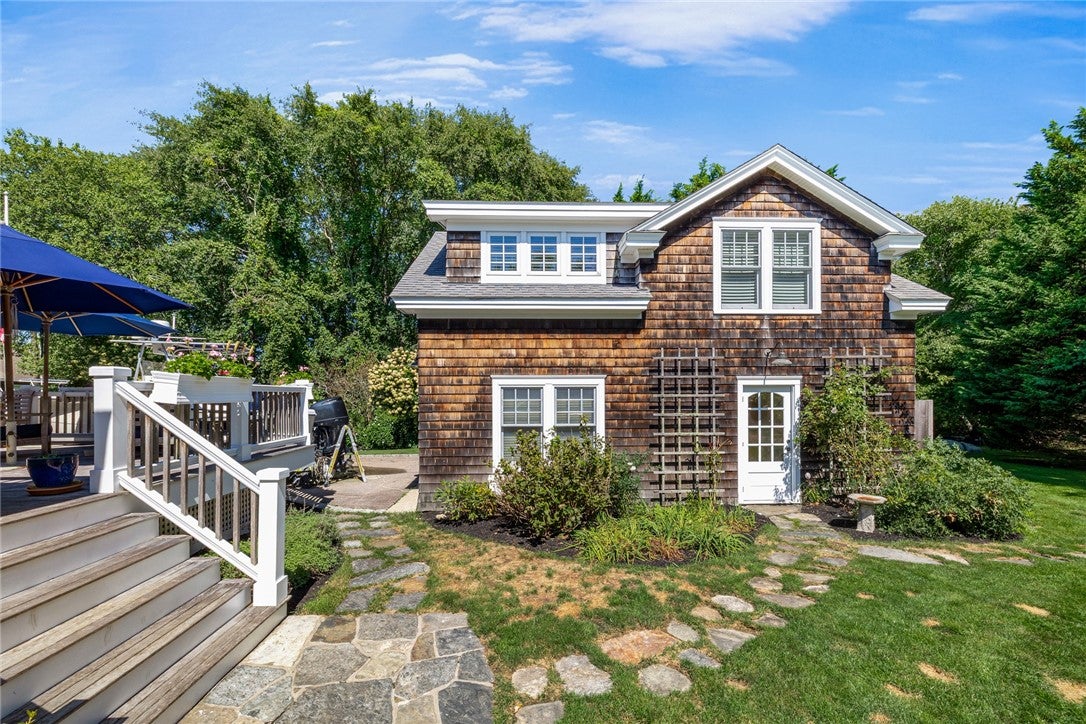 14 Bay View Road