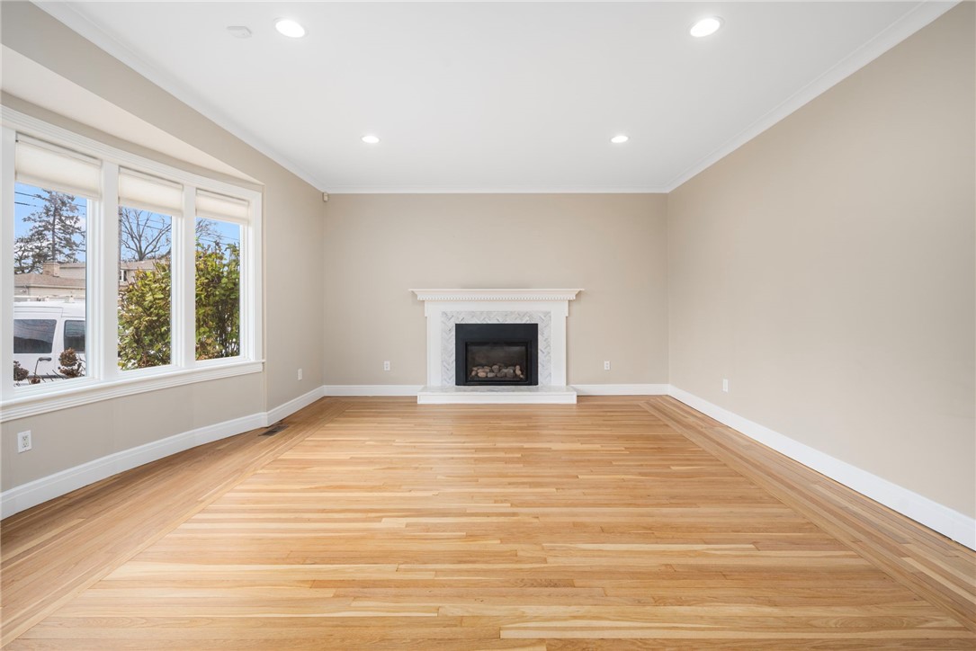 275 Meshanticut Valley Parkway