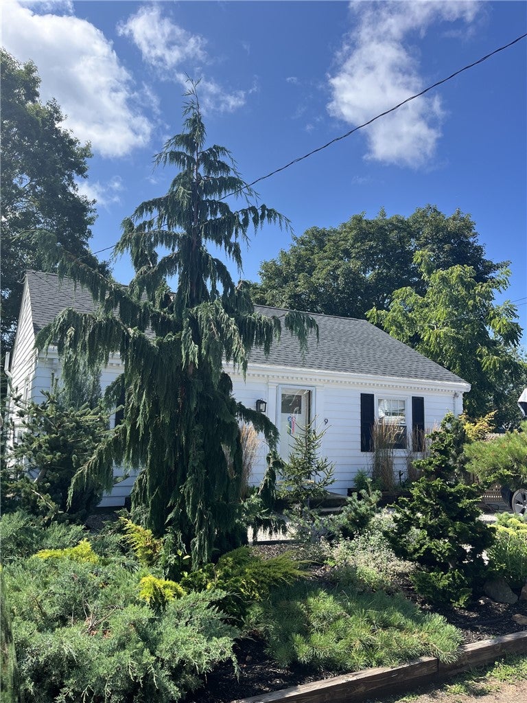 9 Loyola Terrace