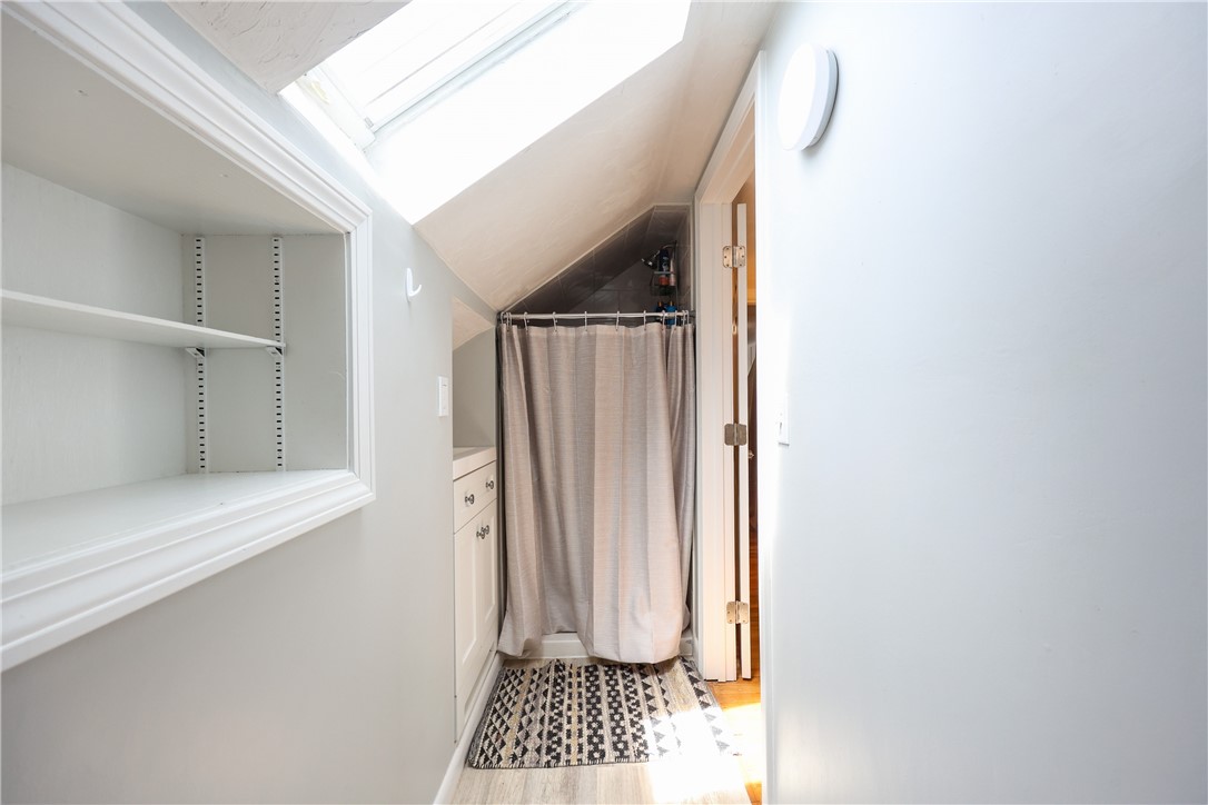 Johnston, Rhode Island 02919, United States, 4 Bedrooms Bedrooms, ,2 BathroomsBathrooms,Residential,Active,165765