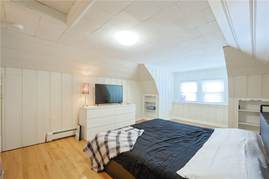 Johnston, Rhode Island 02919, United States, 4 Bedrooms Bedrooms, ,2 BathroomsBathrooms,Residential,Active,165765