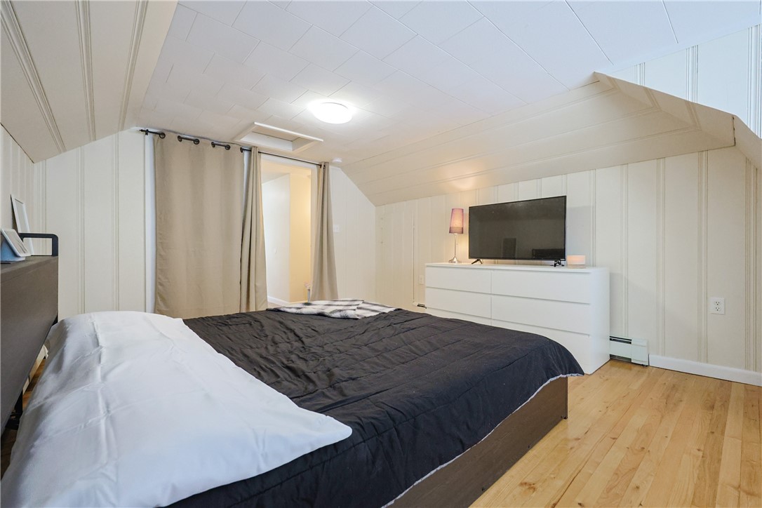 Johnston, Rhode Island 02919, United States, 4 Bedrooms Bedrooms, ,2 BathroomsBathrooms,Residential,Active,165765