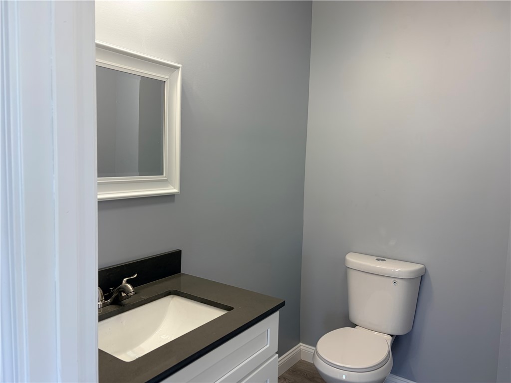 98 Whitmarsh Street 100