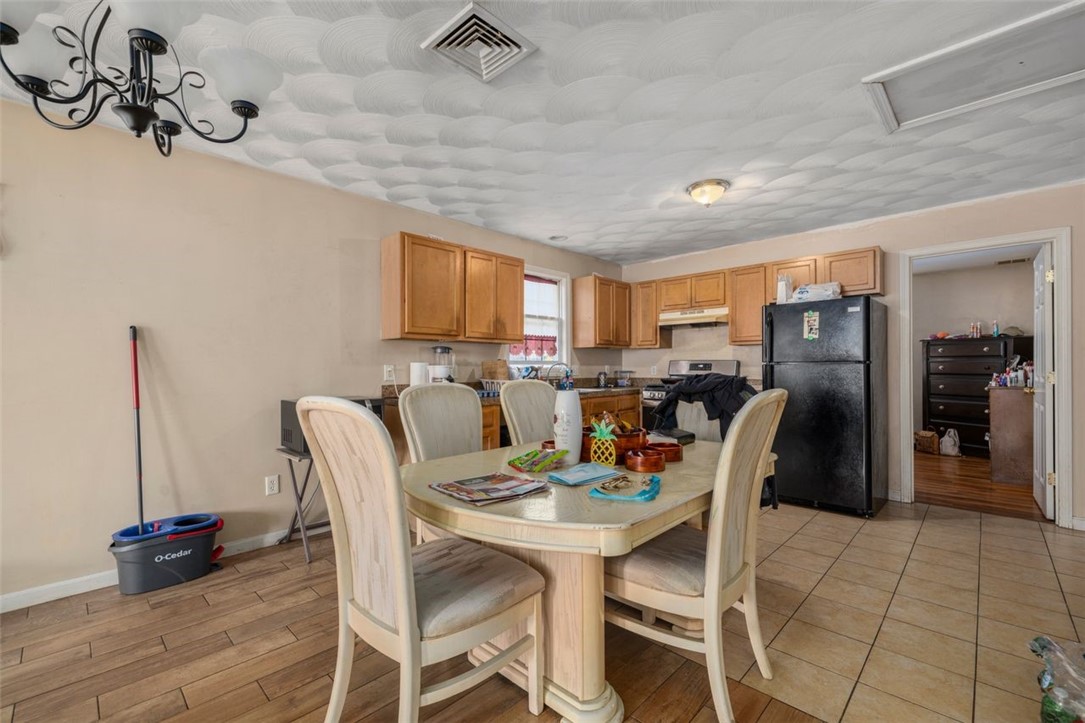 353 Manton Avenue 355