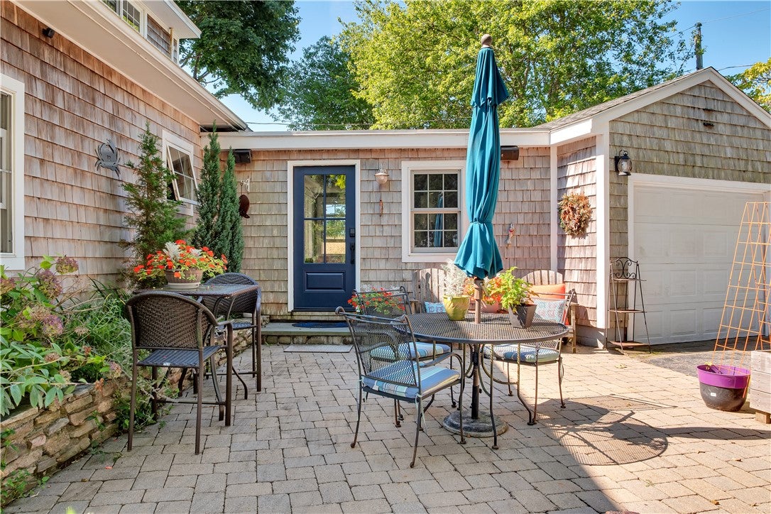 12 Brightman Way