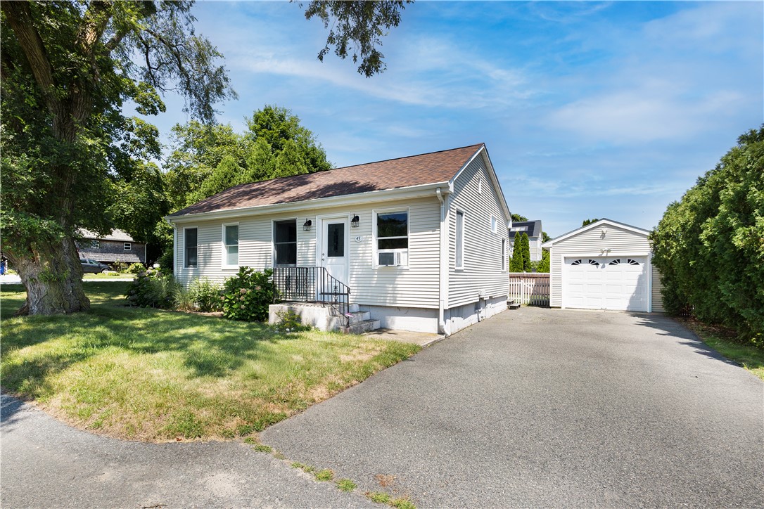 43 Parker Avenue