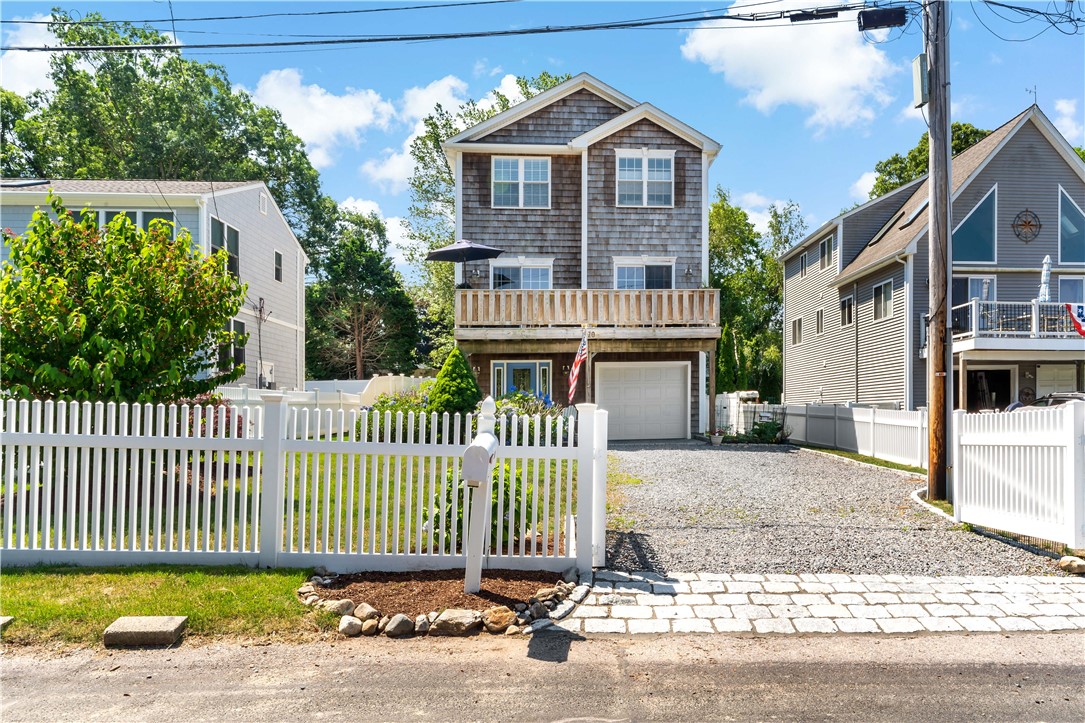 120 Montauk Road