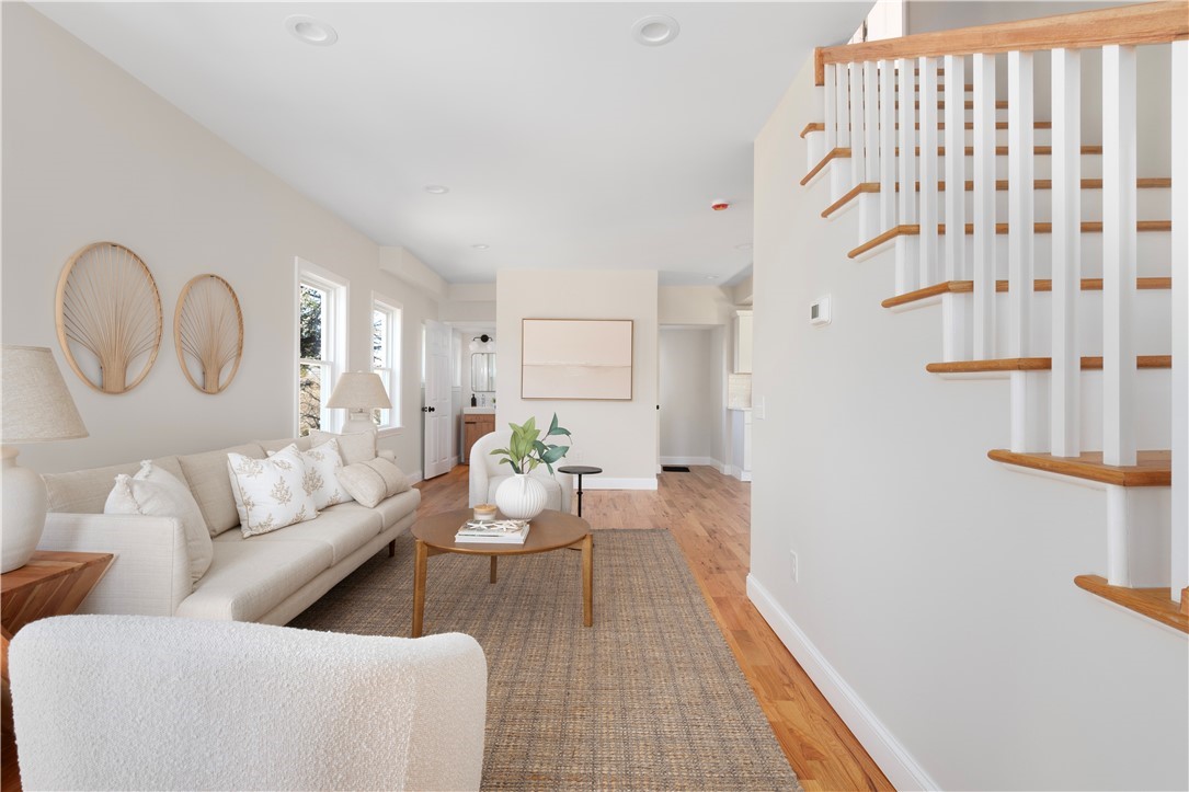 21 Mason Avenue