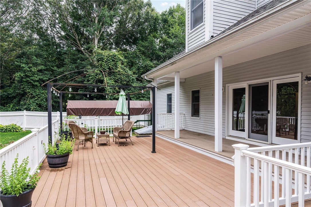 116 Holly Hills Lane