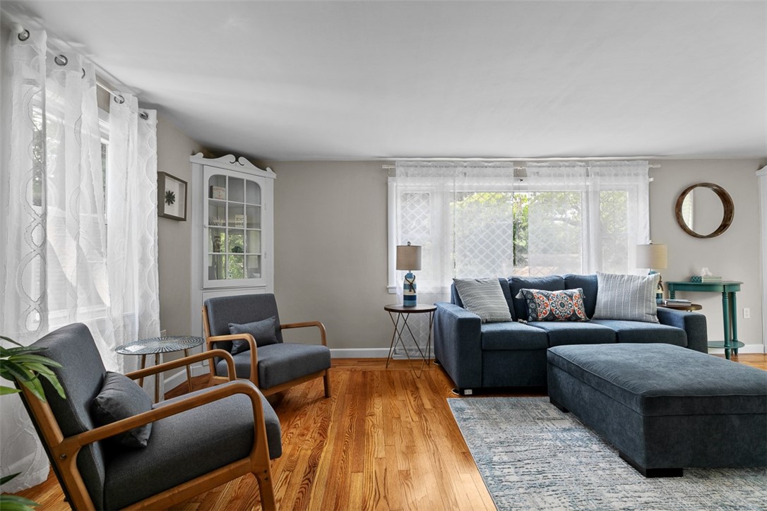 52 Hedly Street