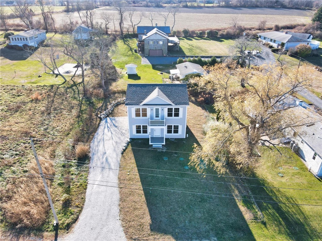 24 Seaspray Way