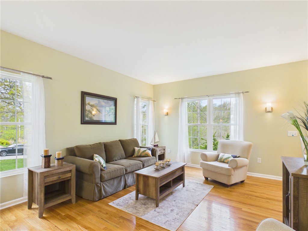 23 Beechwood Hollow