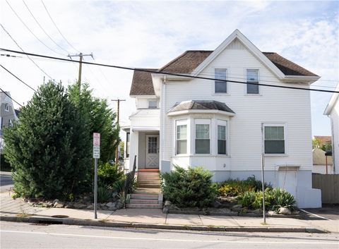 93 Warren Avenue East Providence RI 02914