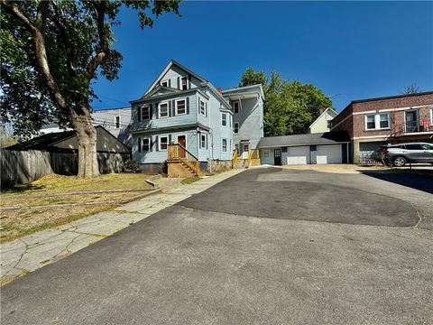 172 Park Avenue Woonsocket RI 02895