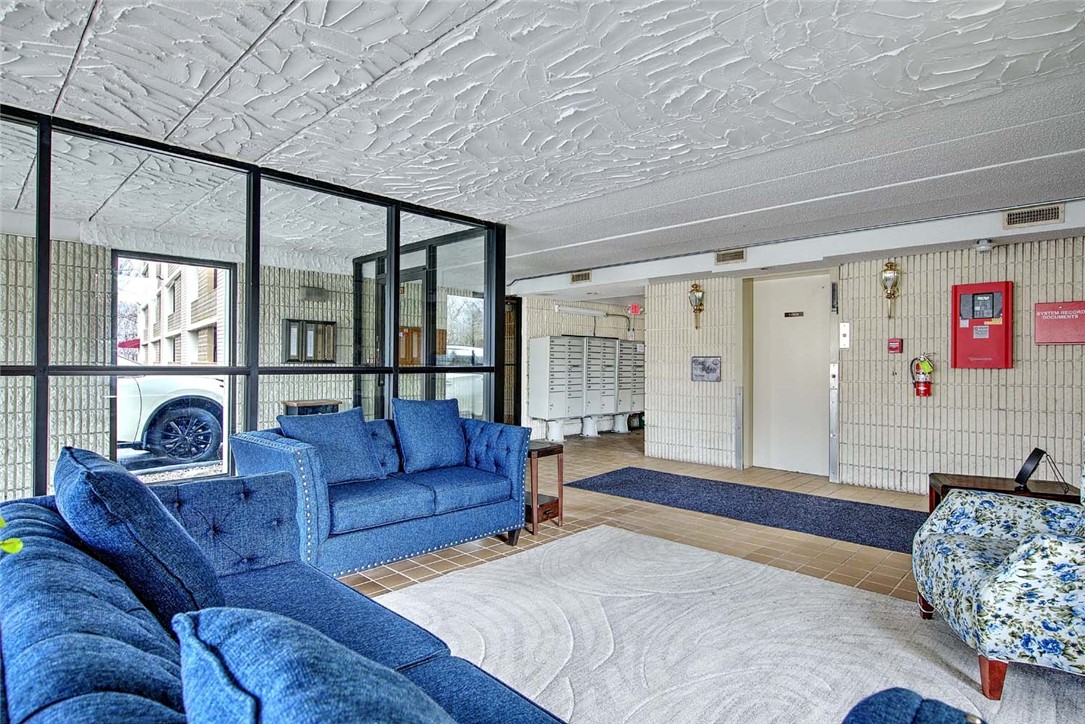 175 Hoffman Avenue 102