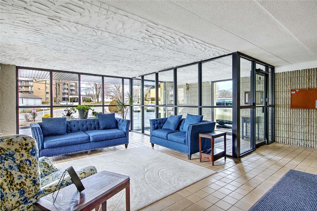 175 Hoffman Avenue 102