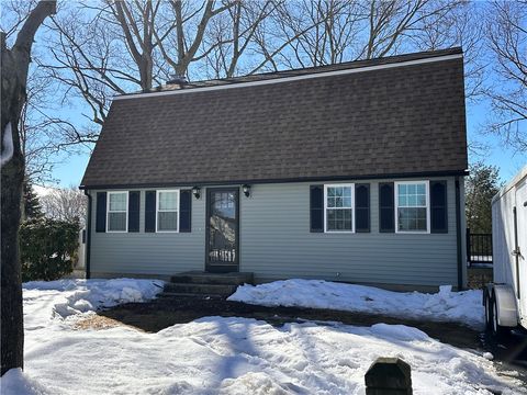 99 Silverwood Lane West Warwick RI 02893