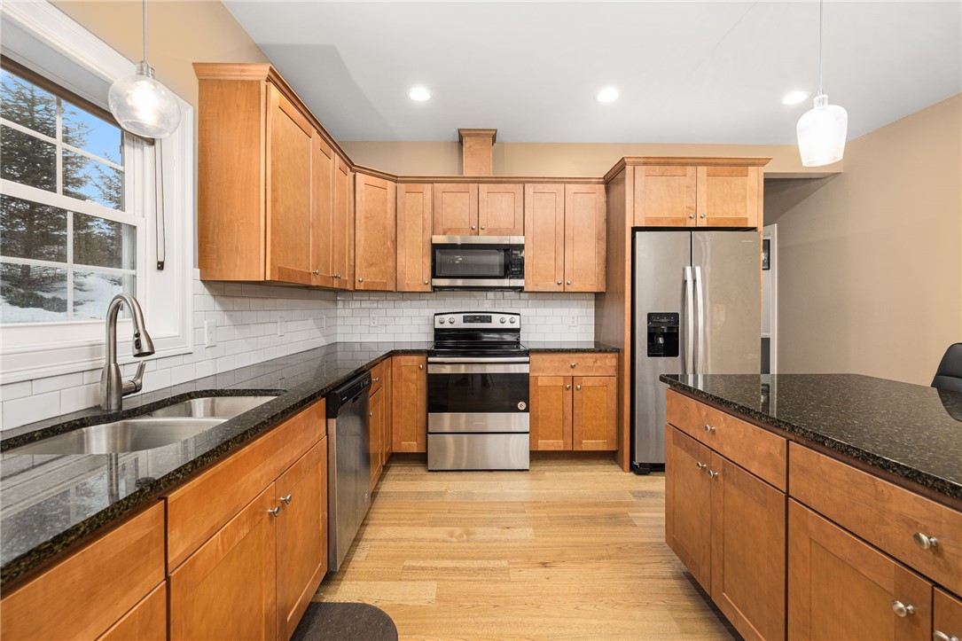 550 Wakefield Street 2