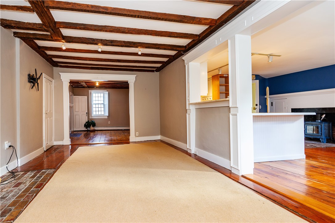 East Greenwich, Rhode Island 02818, United States, 2 Bedrooms Bedrooms, ,1 BathroomBathrooms,Residential,Active,246037