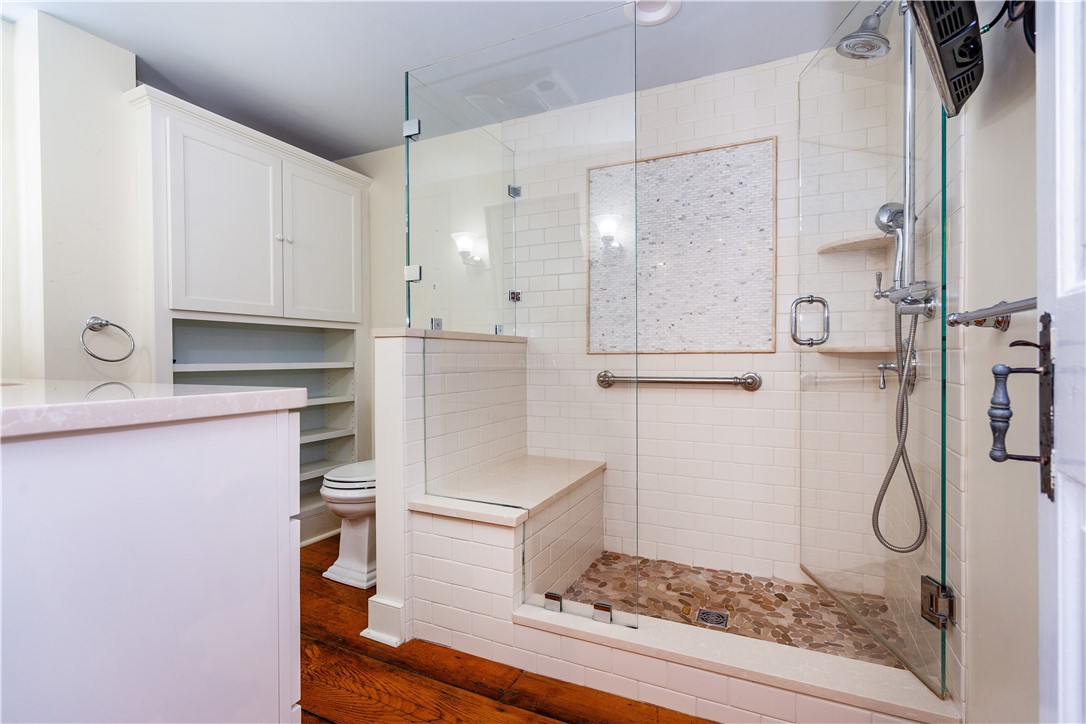 East Greenwich, Rhode Island 02818, United States, 2 Bedrooms Bedrooms, ,1 BathroomBathrooms,Residential,Active,246037