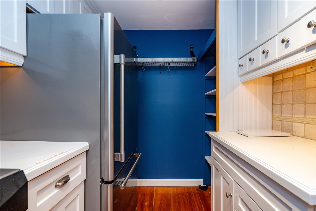 East Greenwich, Rhode Island 02818, United States, 2 Bedrooms Bedrooms, ,1 BathroomBathrooms,Residential,Active,246037