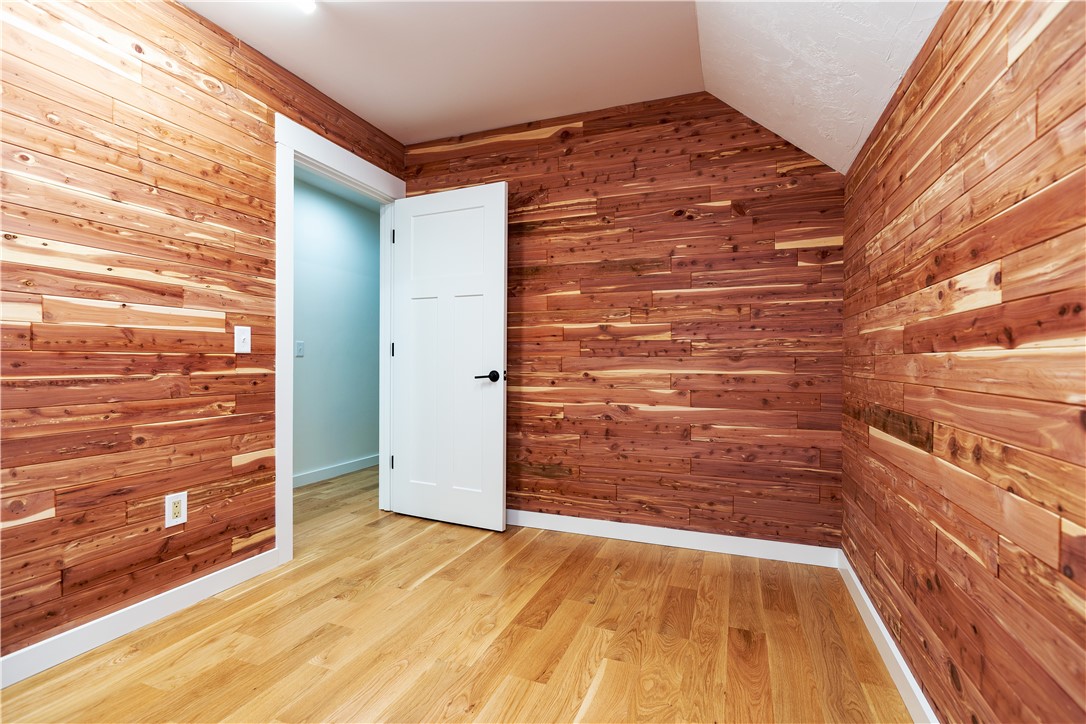 North Kingstown, Rhode Island 02874, United States, 4 Bedrooms Bedrooms, ,3 BathroomsBathrooms,Residential,Active,254050