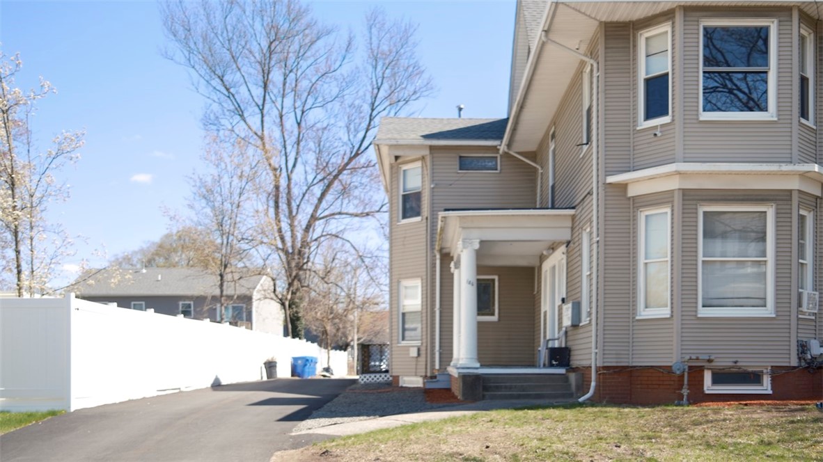 186 Summit Street