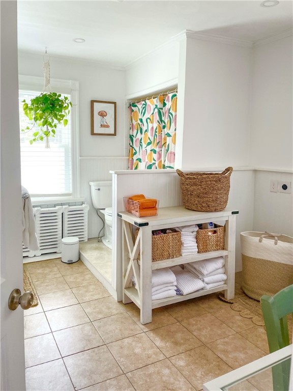 Newport, Rhode Island 02840, United States, 3 Bedrooms Bedrooms, ,2 BathroomsBathrooms,Residential,Active,212989