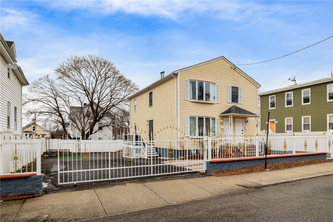 84 Gray Street