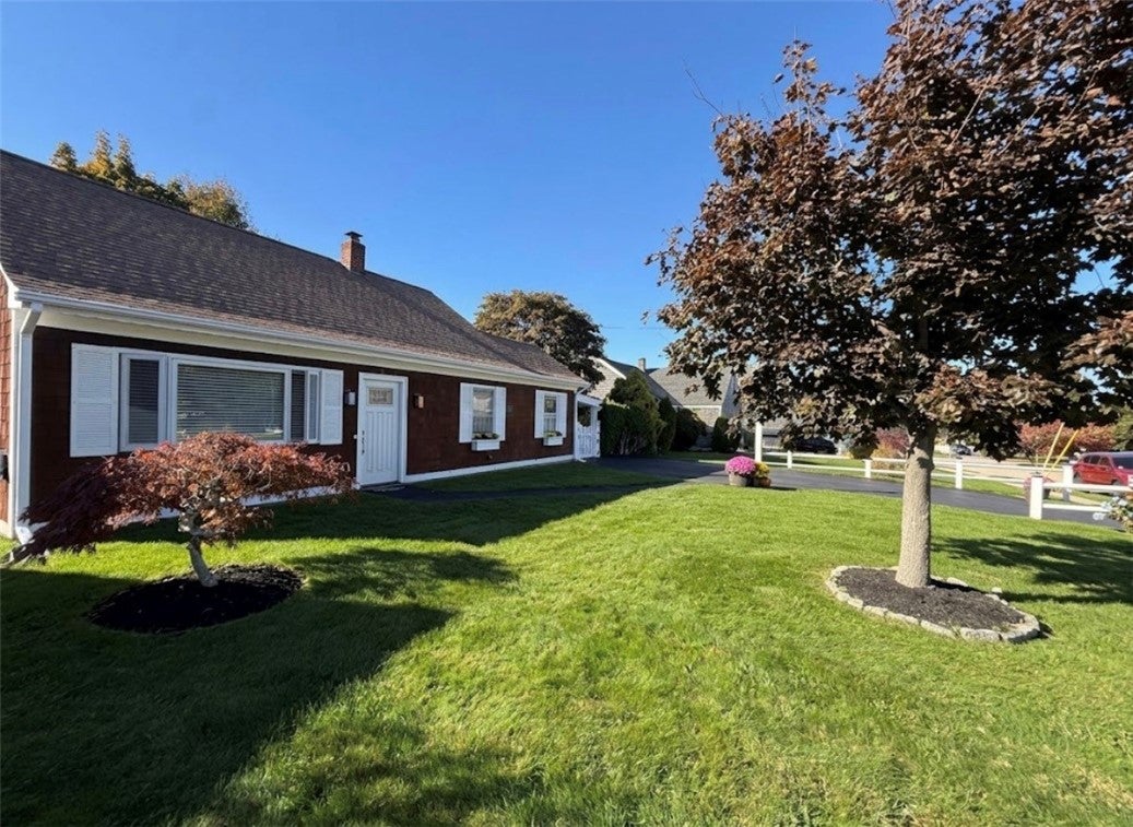 43 Greenway Drive
