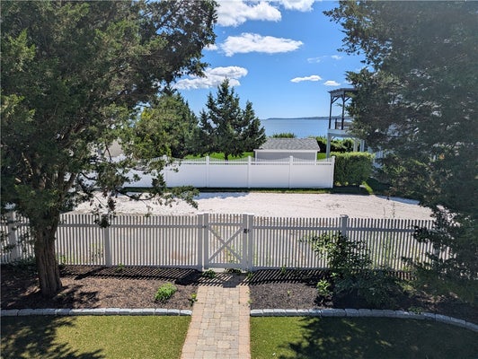 543 PARK AVE, PORTSMOUTH, RI 02871 - Image fe5c29248604adb5eca12e1e1dfdd7eb/414911800