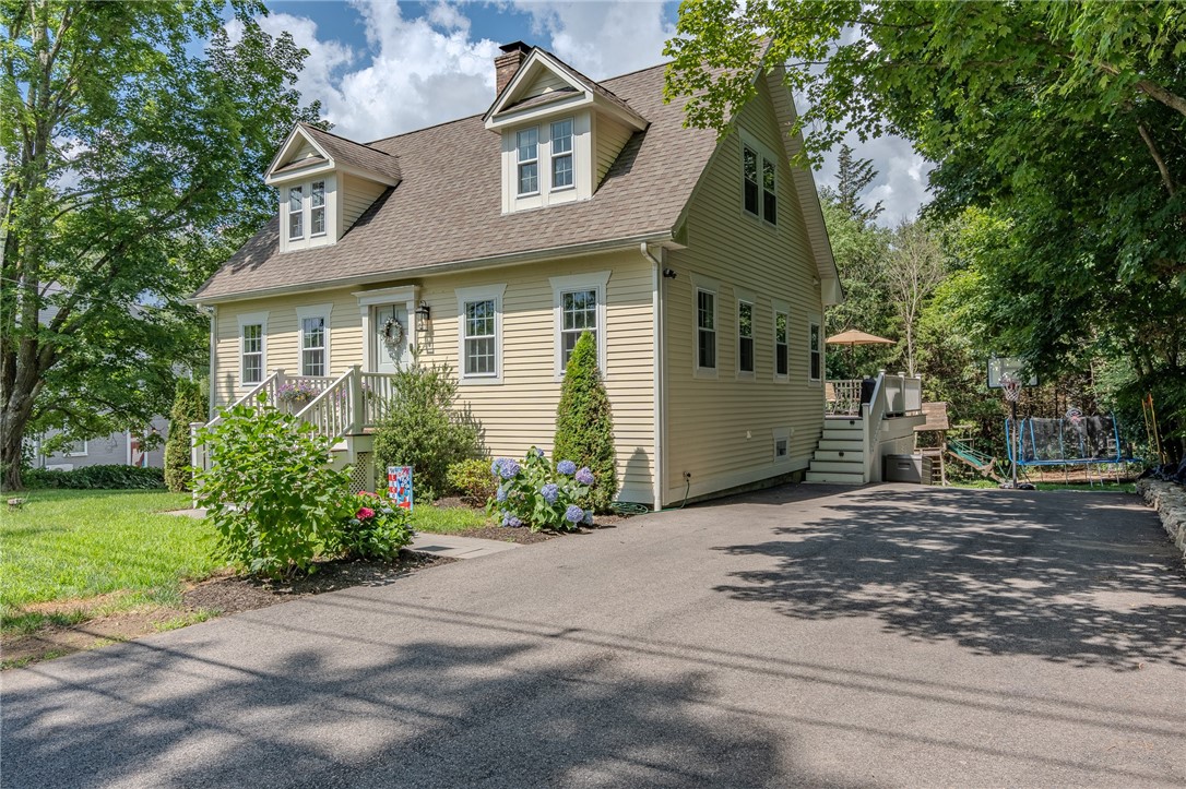 6 Limerock Road