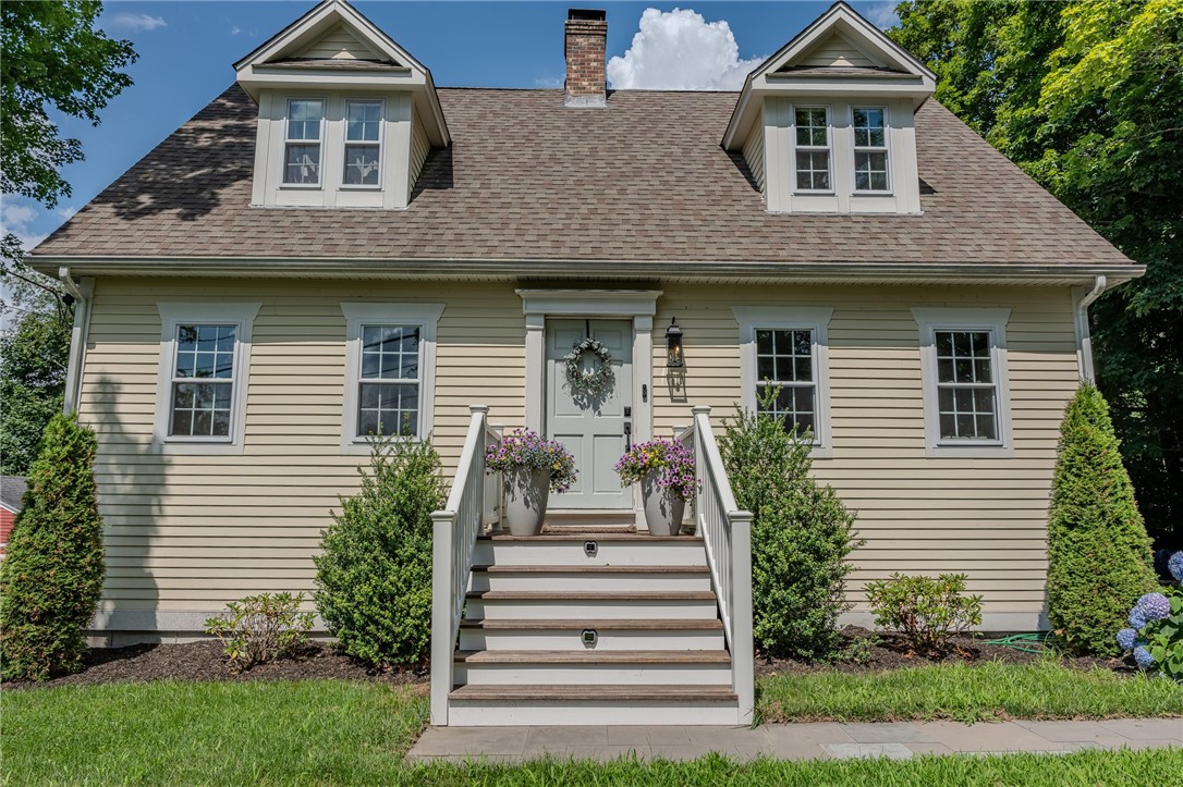 6 Limerock Road