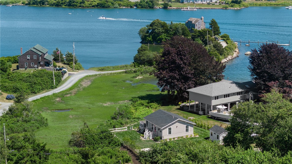 17 Goose Island Road