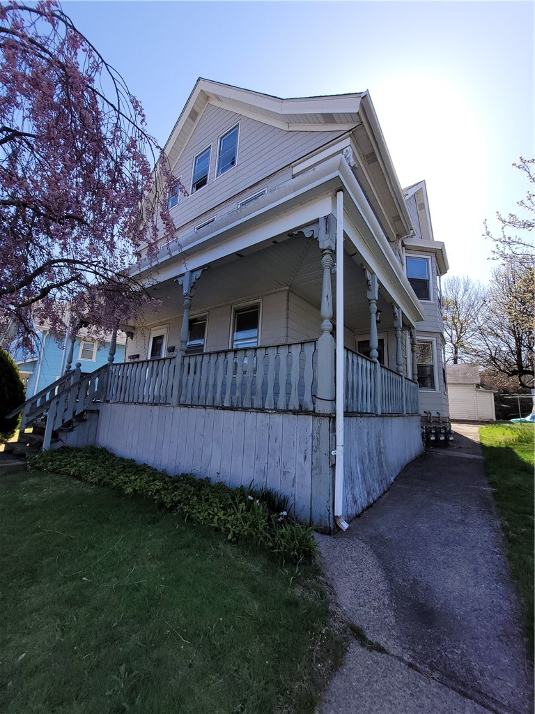 23 Newton Avenue