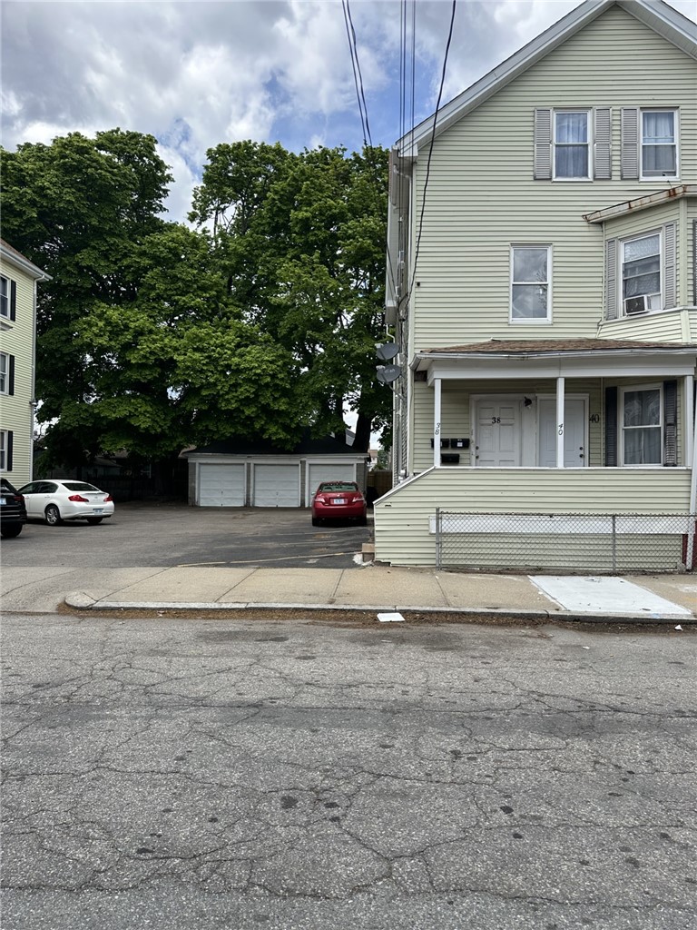 38 Harvest Street 40