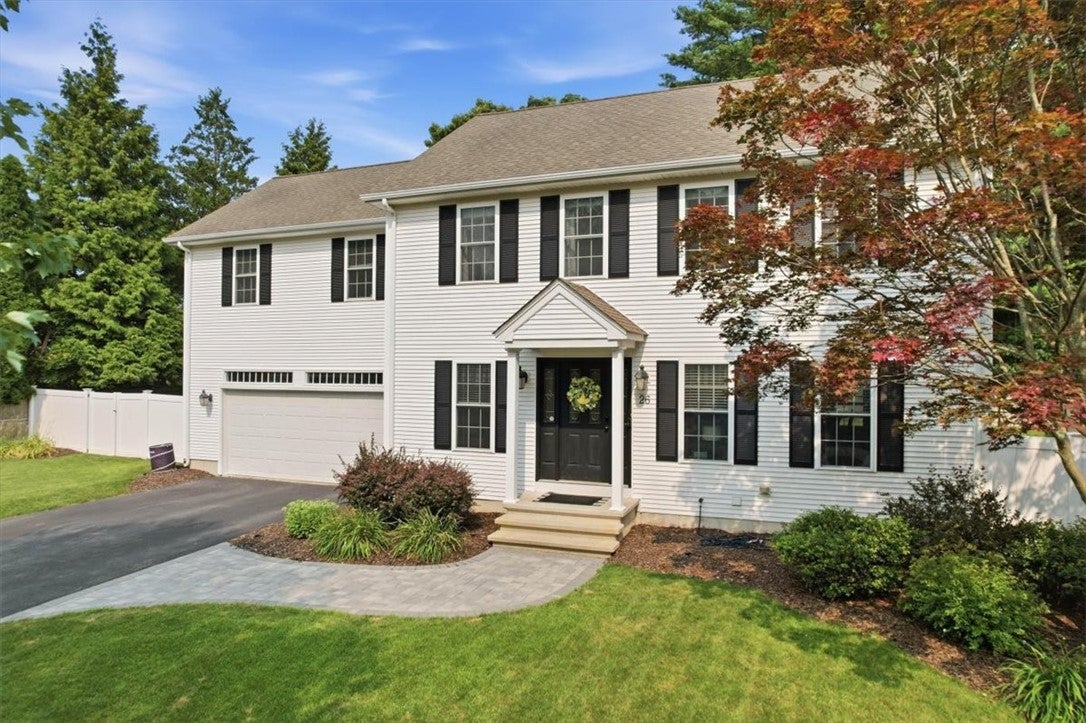 26 Davis Circle