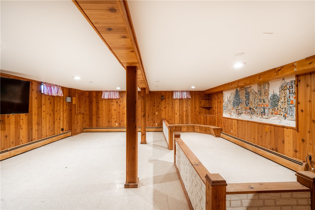 Westerly, Rhode Island 02891, United States, 3 Bedrooms Bedrooms, ,2 BathroomsBathrooms,Residential,Active,167331