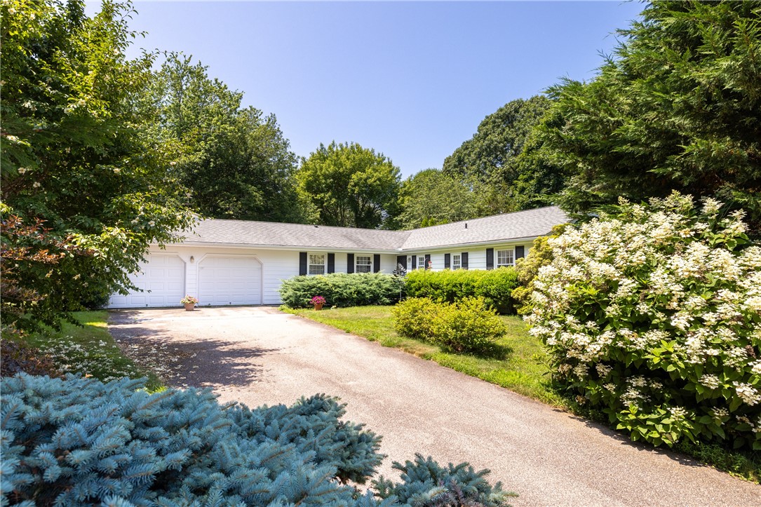 Westerly, Rhode Island 02891, United States, 3 Bedrooms Bedrooms, ,2 BathroomsBathrooms,Residential,Active,167331