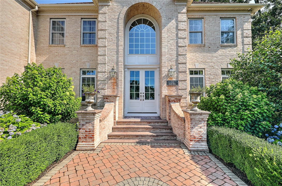 33 Susan Drive