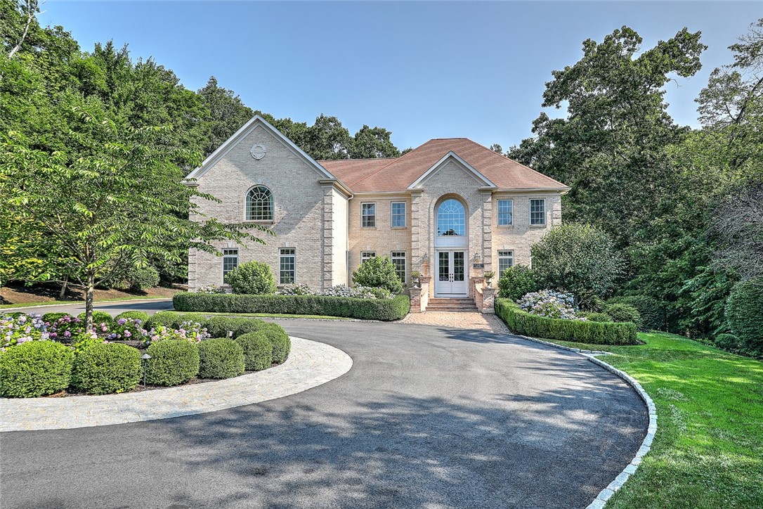 33 Susan Drive