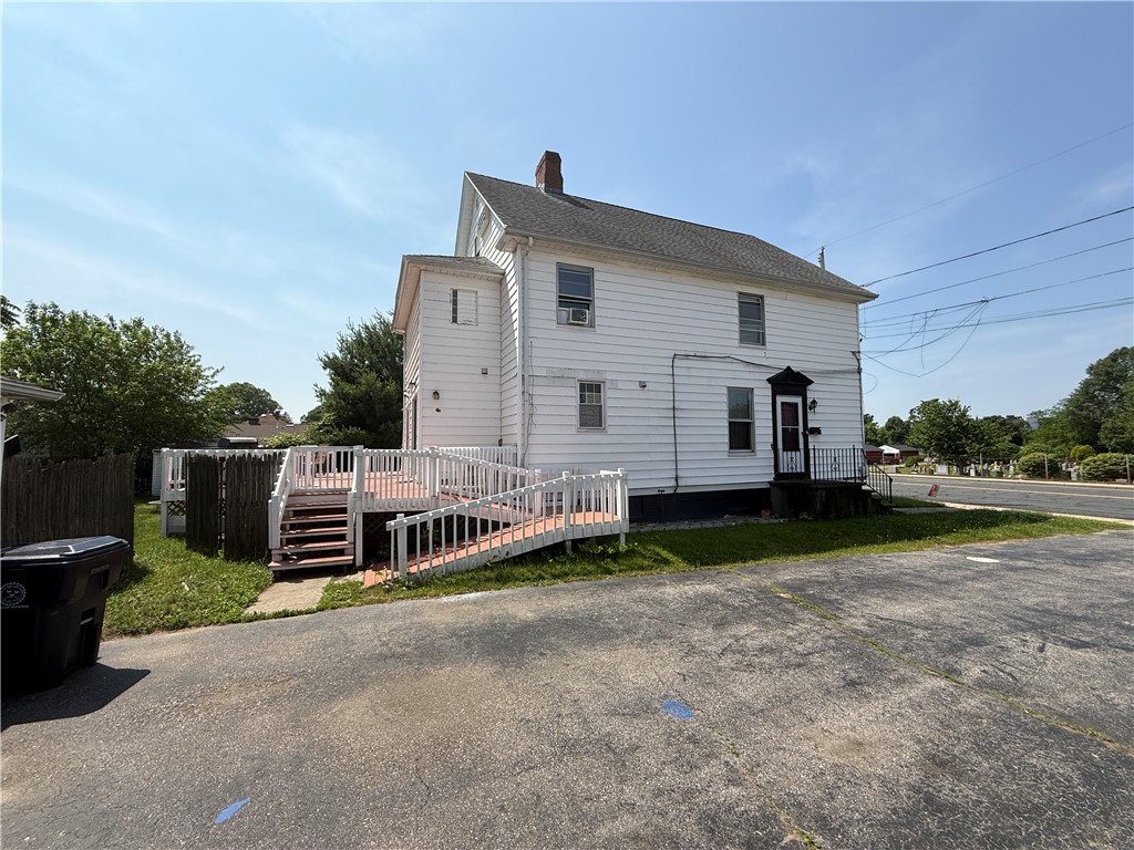 1122 1124 Pawtucket Avenue