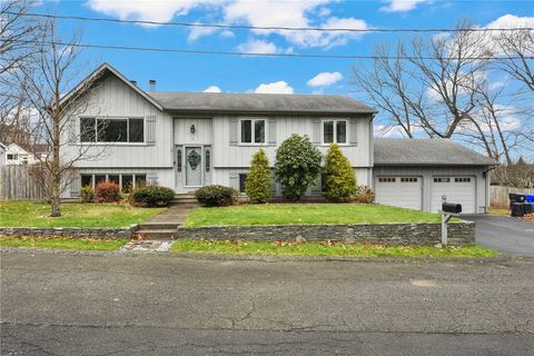 11 Genoa Street North Providence RI 02904