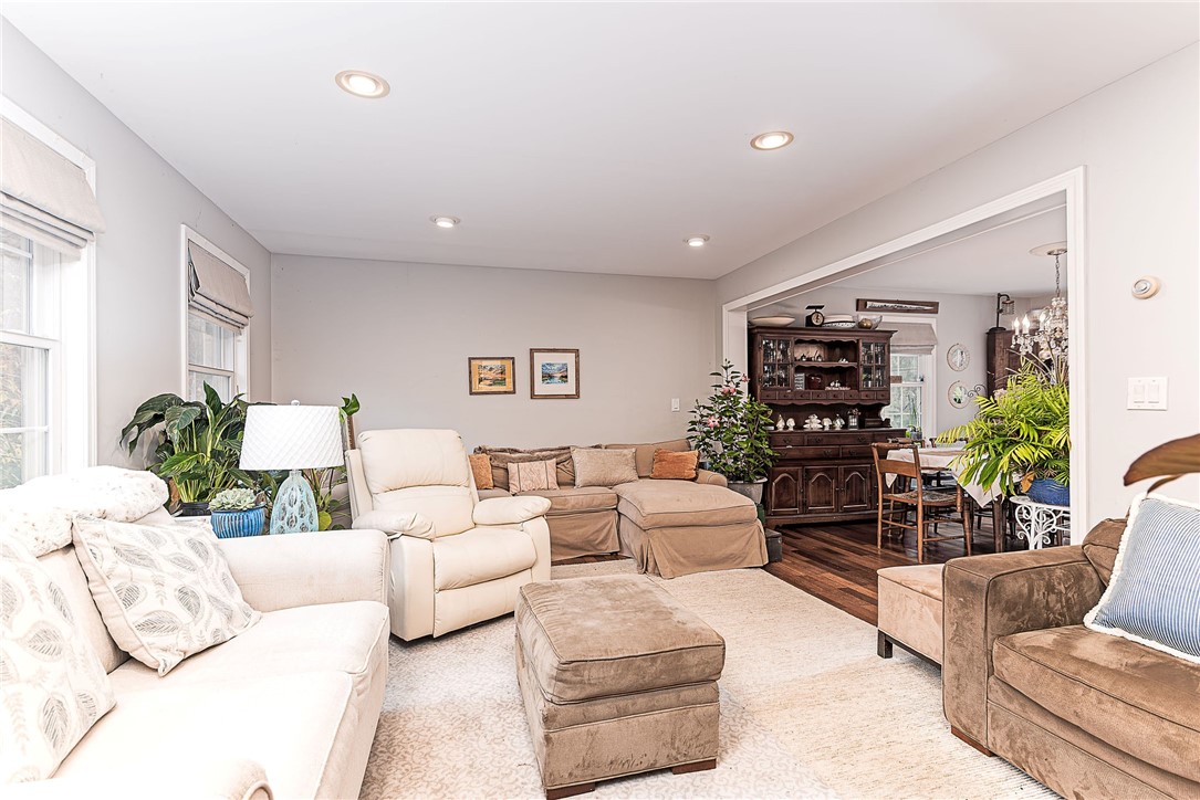 197 Old Coach Road F