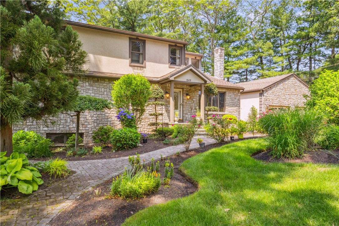849 Laten Knight Road