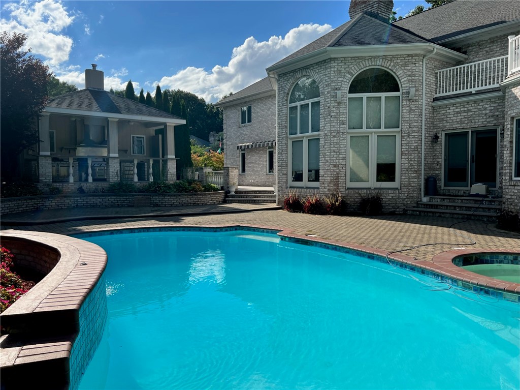 1 Christopher Drive