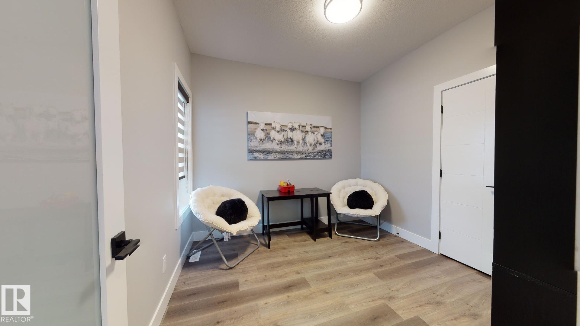13 Blackbird Bend
